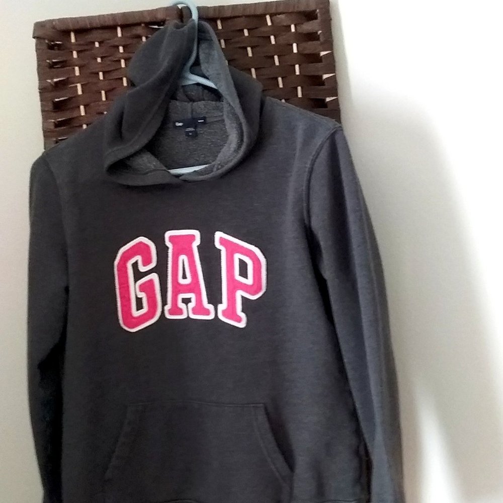 GAP LOGO HOODIE WOMAN